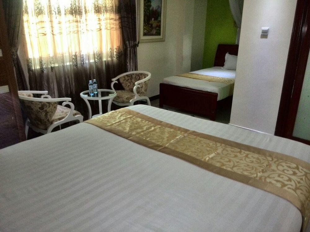 La Grande Hotel Kampala Ngoại thất bức ảnh